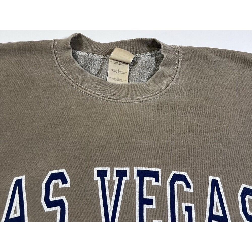 Vintage Style Gildan Heavyweight Blend Tan Crewneck Sweatshirt Size Large - Picture 6 of 9